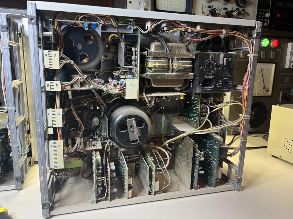 Revox PR99mkII on workbench.